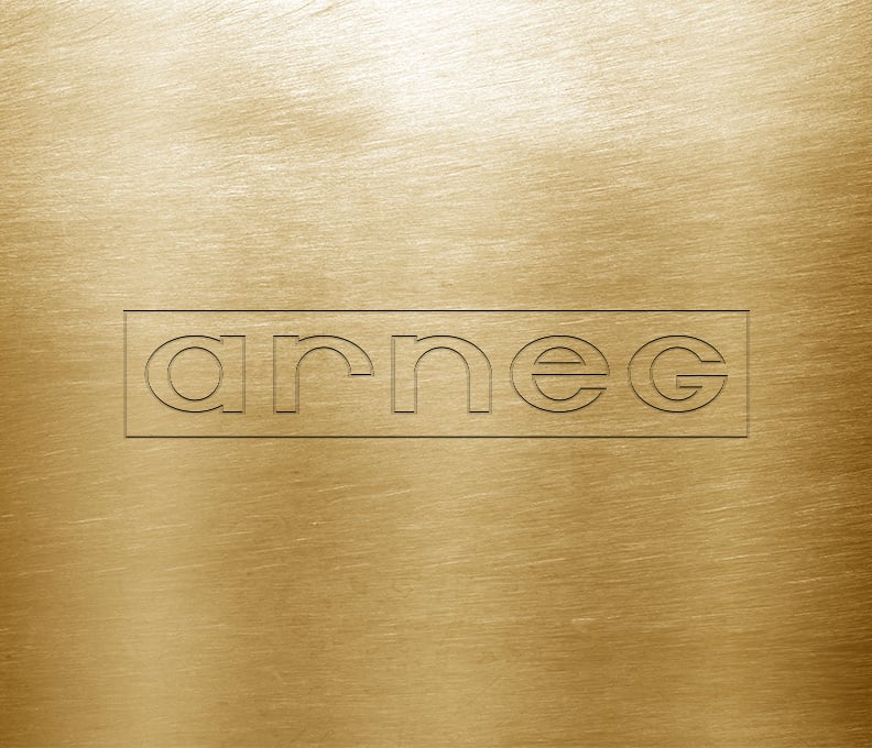 Logo-Arneg_Versioni_Logo-Outline-su-ottone_013_V01